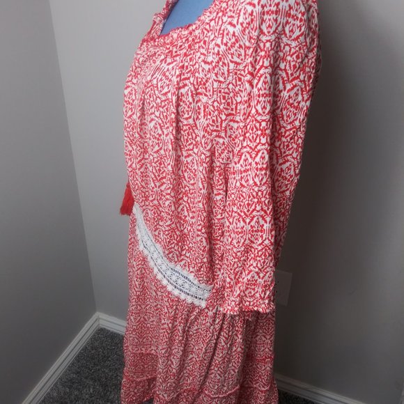 Red white country dress - Picture 2 of 3